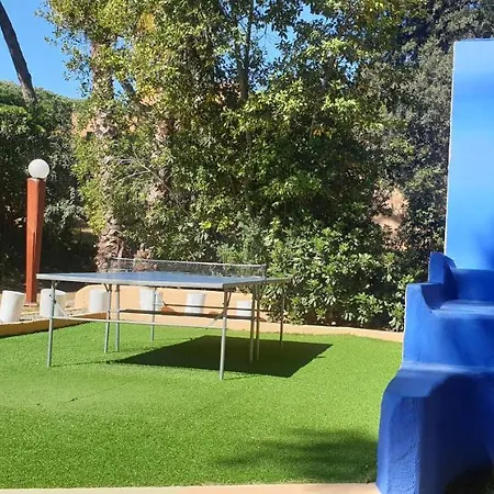Con Jardín A 11 Metros De La Playa. Cg. Palamós