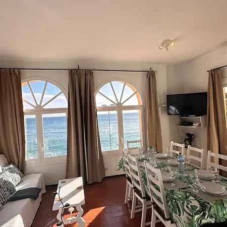 Con Jardin A 11 Metros De La Playa. Cg. Apartament Palamós