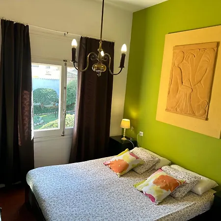 Con Jardín A 11 Metros De La Playa. Cg. Apartamento Palamós